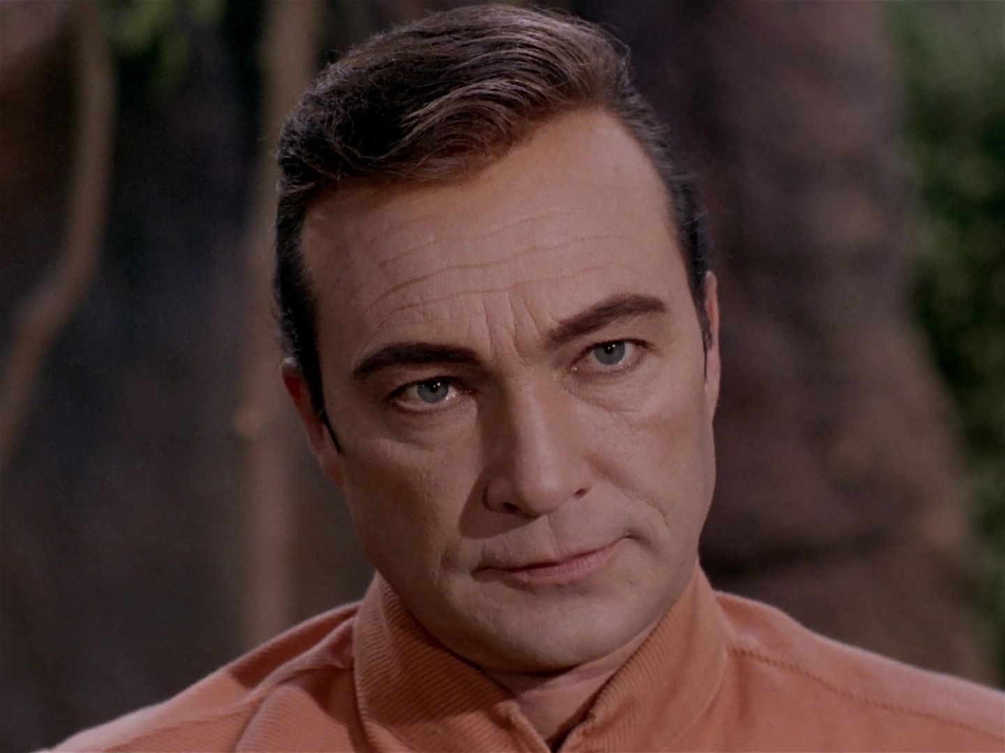 ariane179254_StarTrek_2x22_ByAnyOtherName_0806.jpg