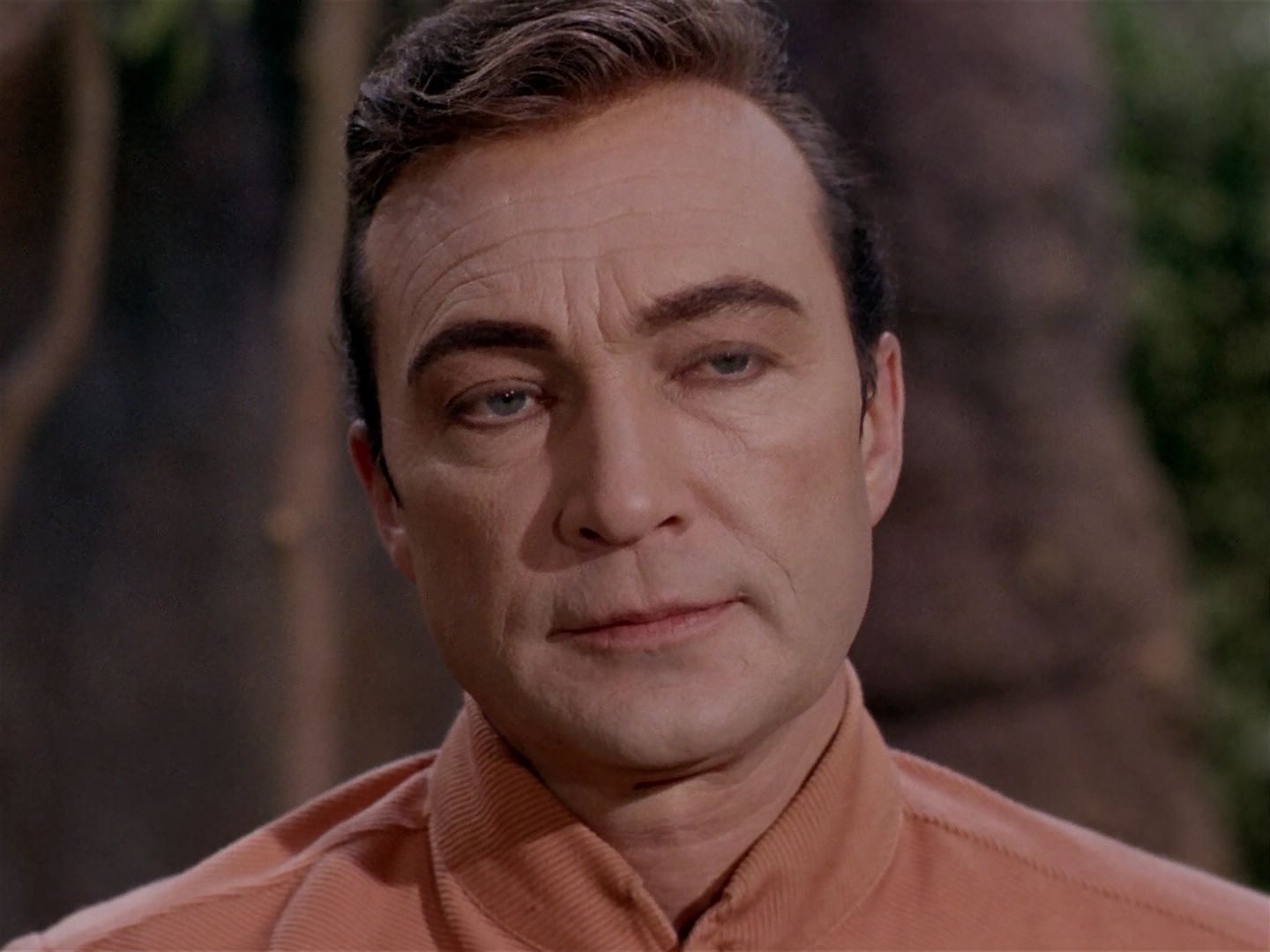 ariane179254_StarTrek_2x22_ByAnyOtherName_0810.jpg