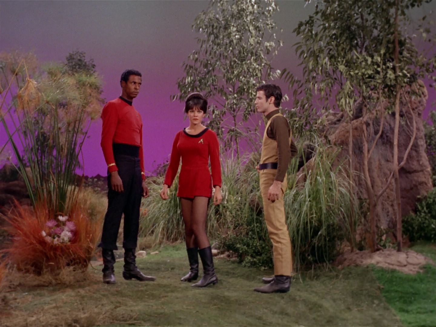 ariane179254_StarTrek_2x22_ByAnyOtherName_0832.jpg