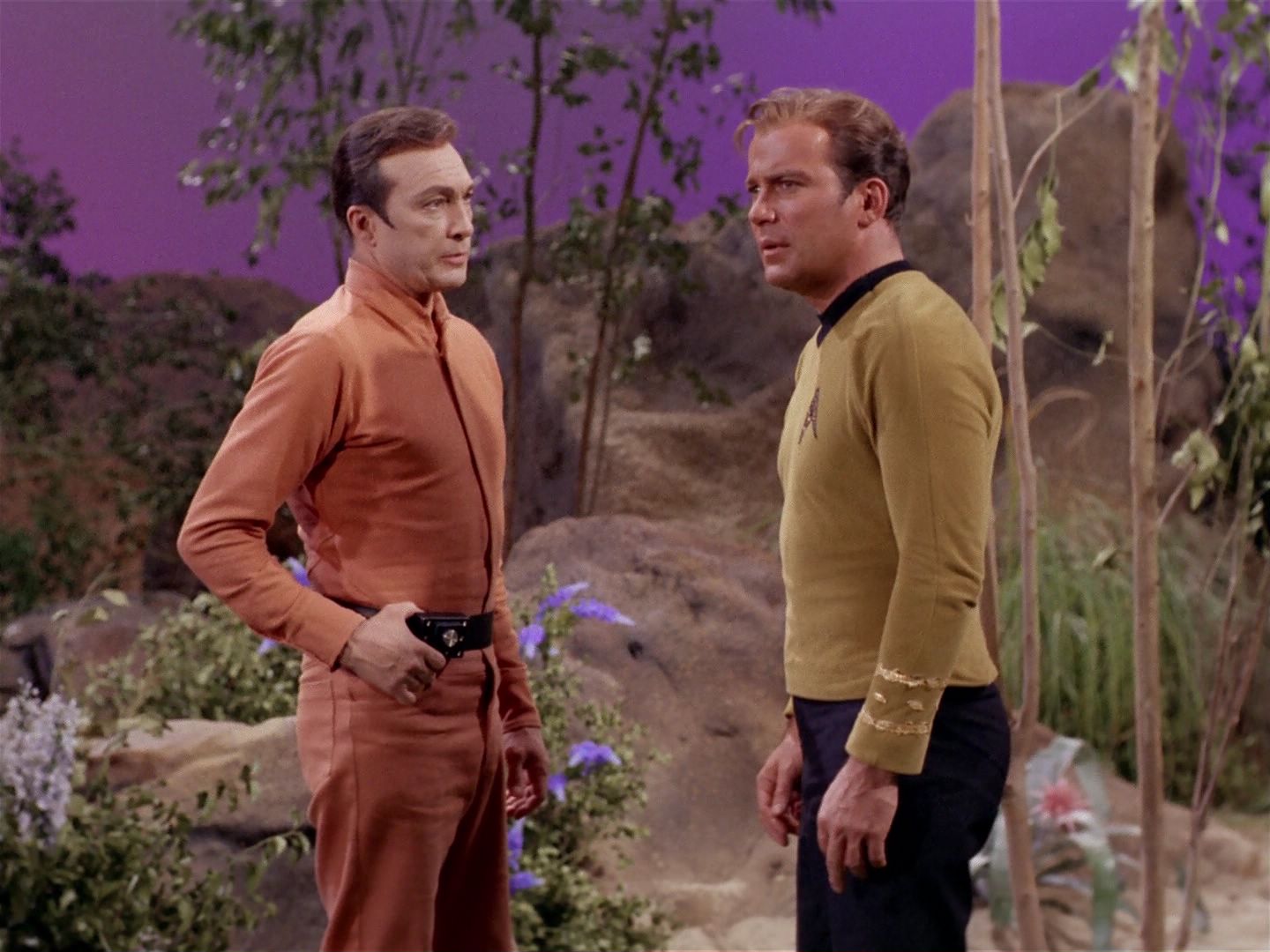 ariane179254_StarTrek_2x22_ByAnyOtherName_0835.jpg