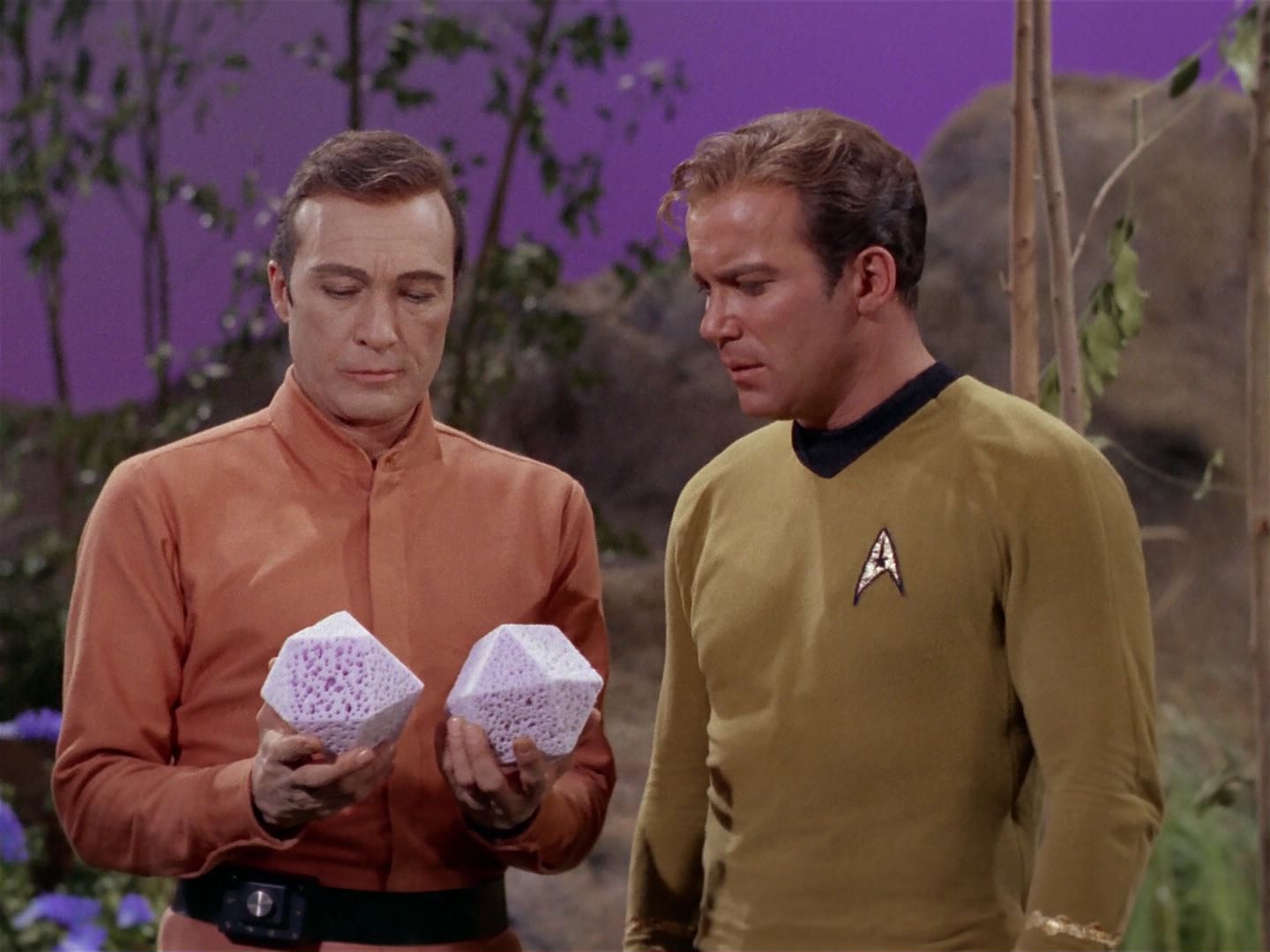 ariane179254_StarTrek_2x22_ByAnyOtherName_0911.jpg