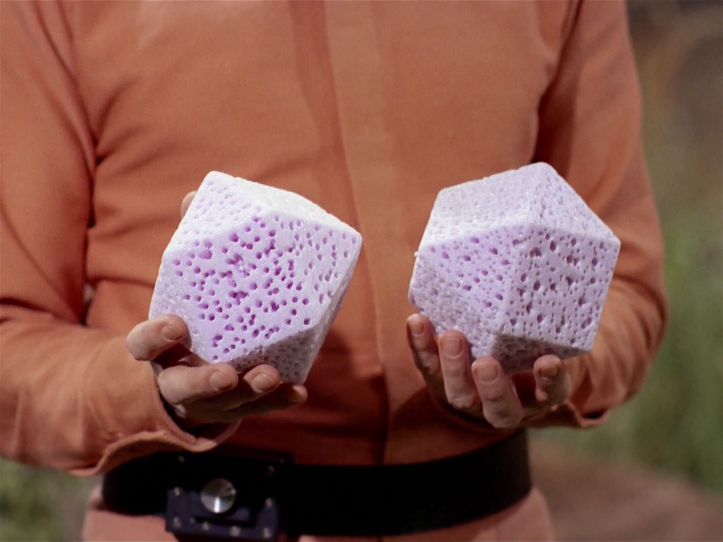 ariane179254_StarTrek_2x22_ByAnyOtherName_0919.jpg