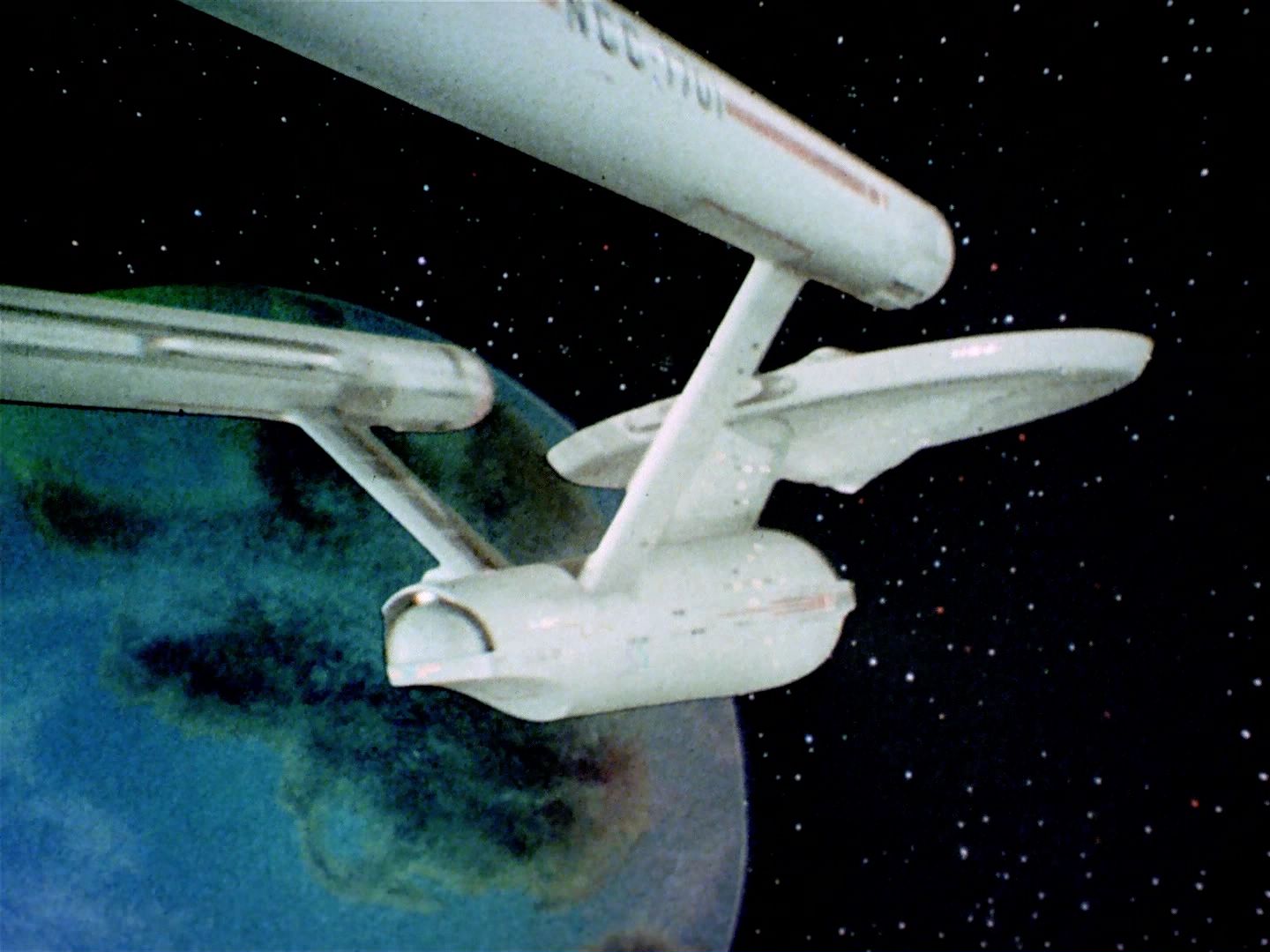 ariane179254_StarTrek_2x22_ByAnyOtherName_0983.jpg