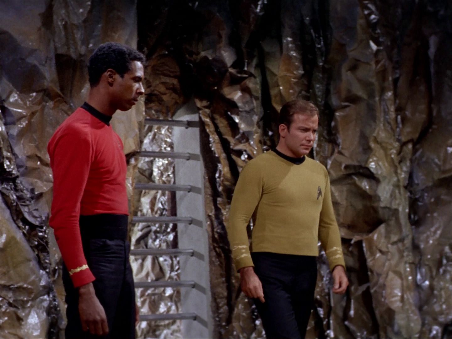ariane179254_StarTrek_2x22_ByAnyOtherName_1002.jpg