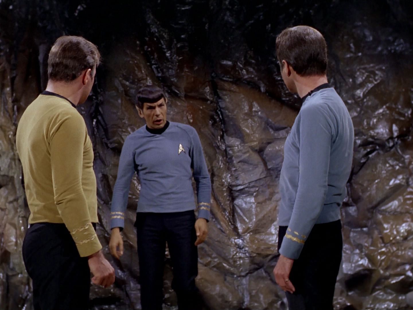 ariane179254_StarTrek_2x22_ByAnyOtherName_1041.jpg