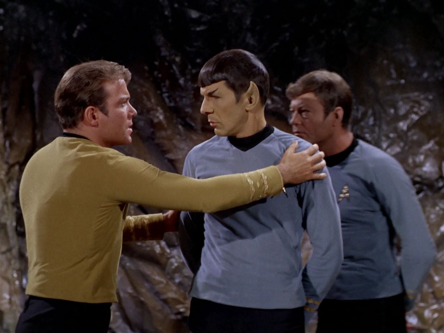 ariane179254_StarTrek_2x22_ByAnyOtherName_1129.jpg