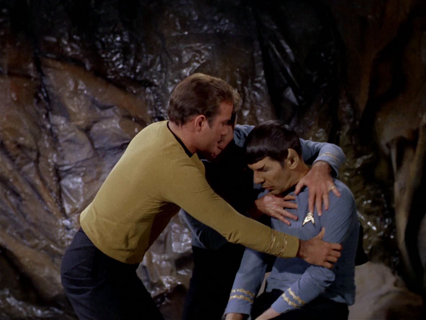 ariane179254_StarTrek_2x22_ByAnyOtherName_1186.jpg