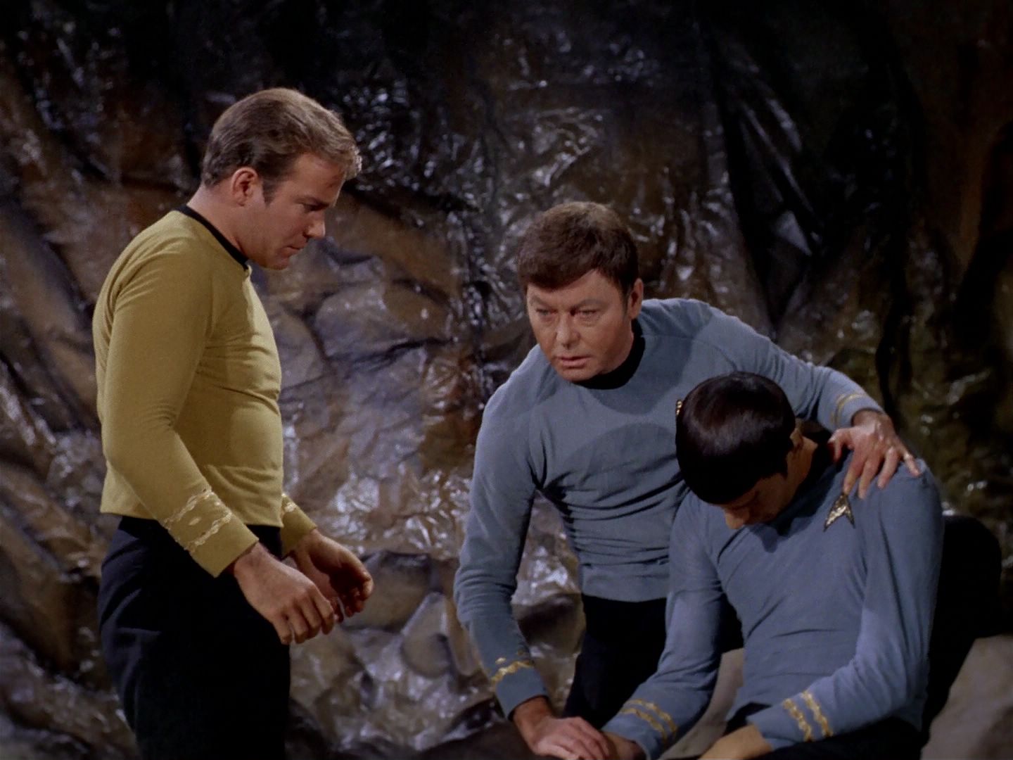 ariane179254_StarTrek_2x22_ByAnyOtherName_1189.jpg