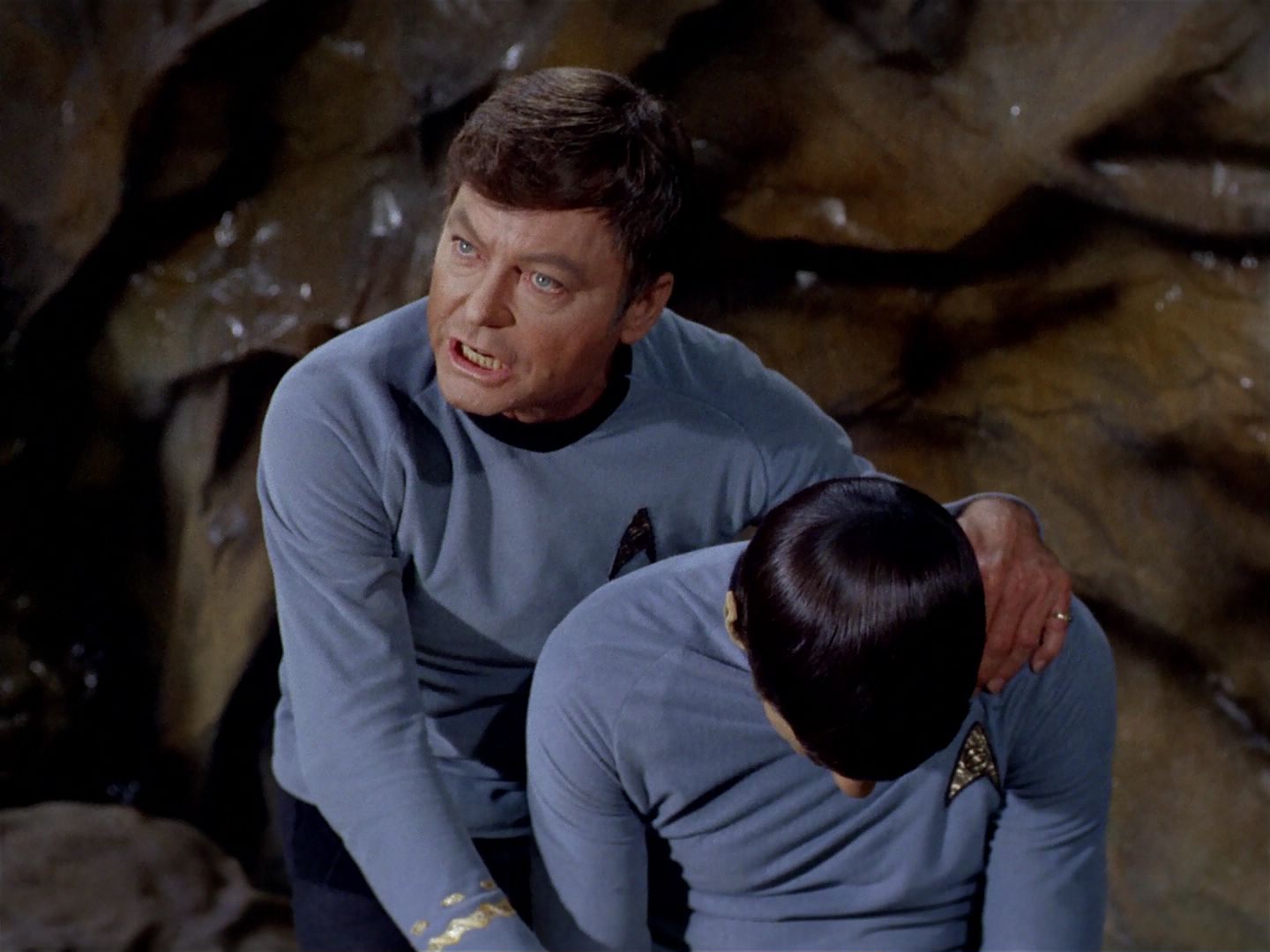 ariane179254_StarTrek_2x22_ByAnyOtherName_1223.jpg