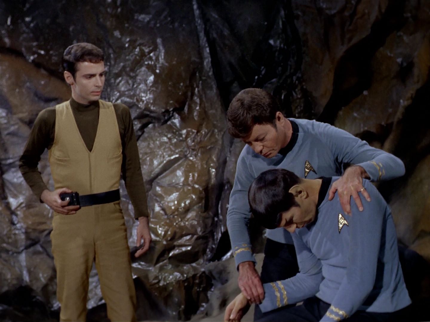 ariane179254_StarTrek_2x22_ByAnyOtherName_1241.jpg