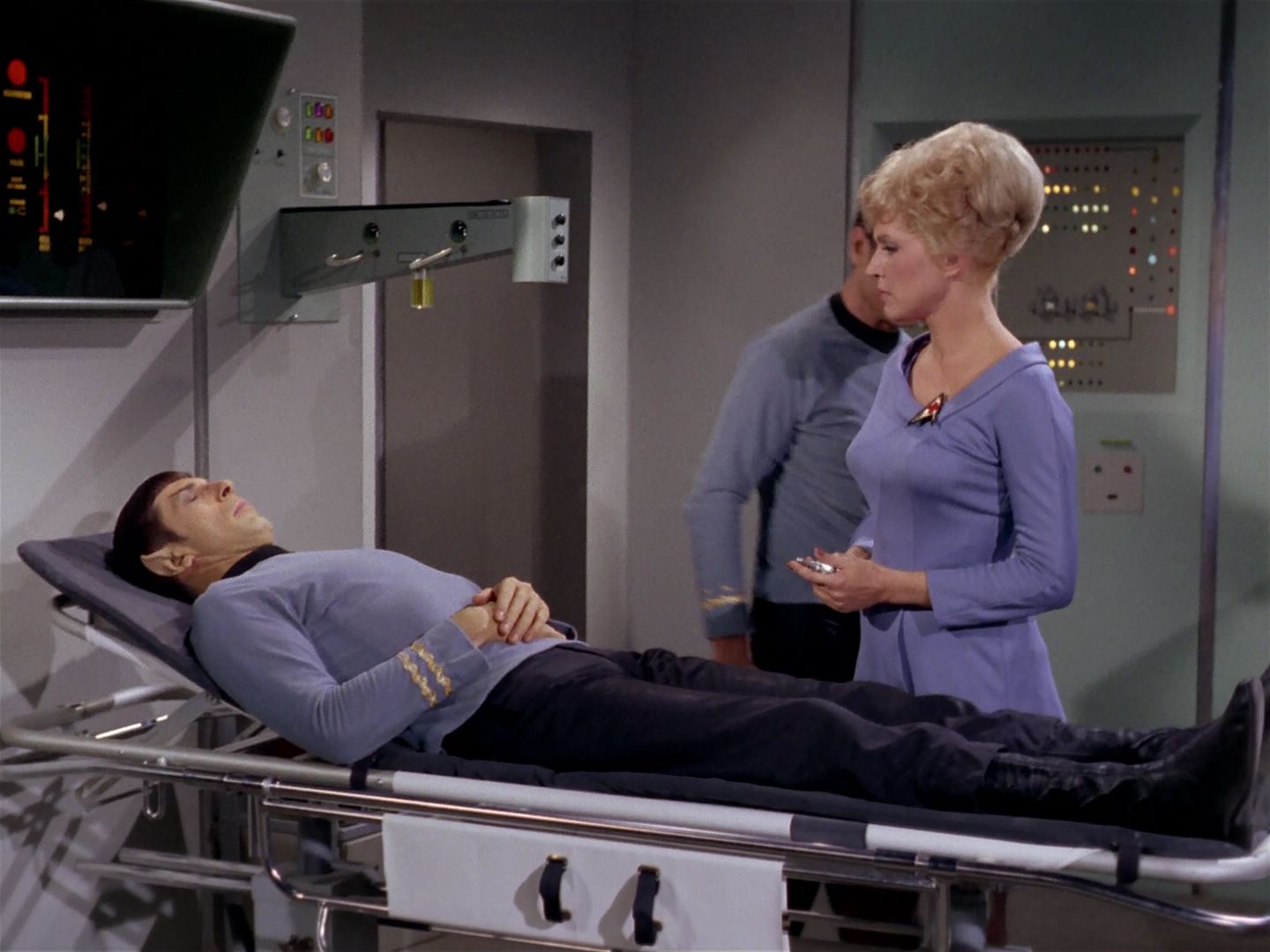ariane179254_StarTrek_2x22_ByAnyOtherName_1298.jpg