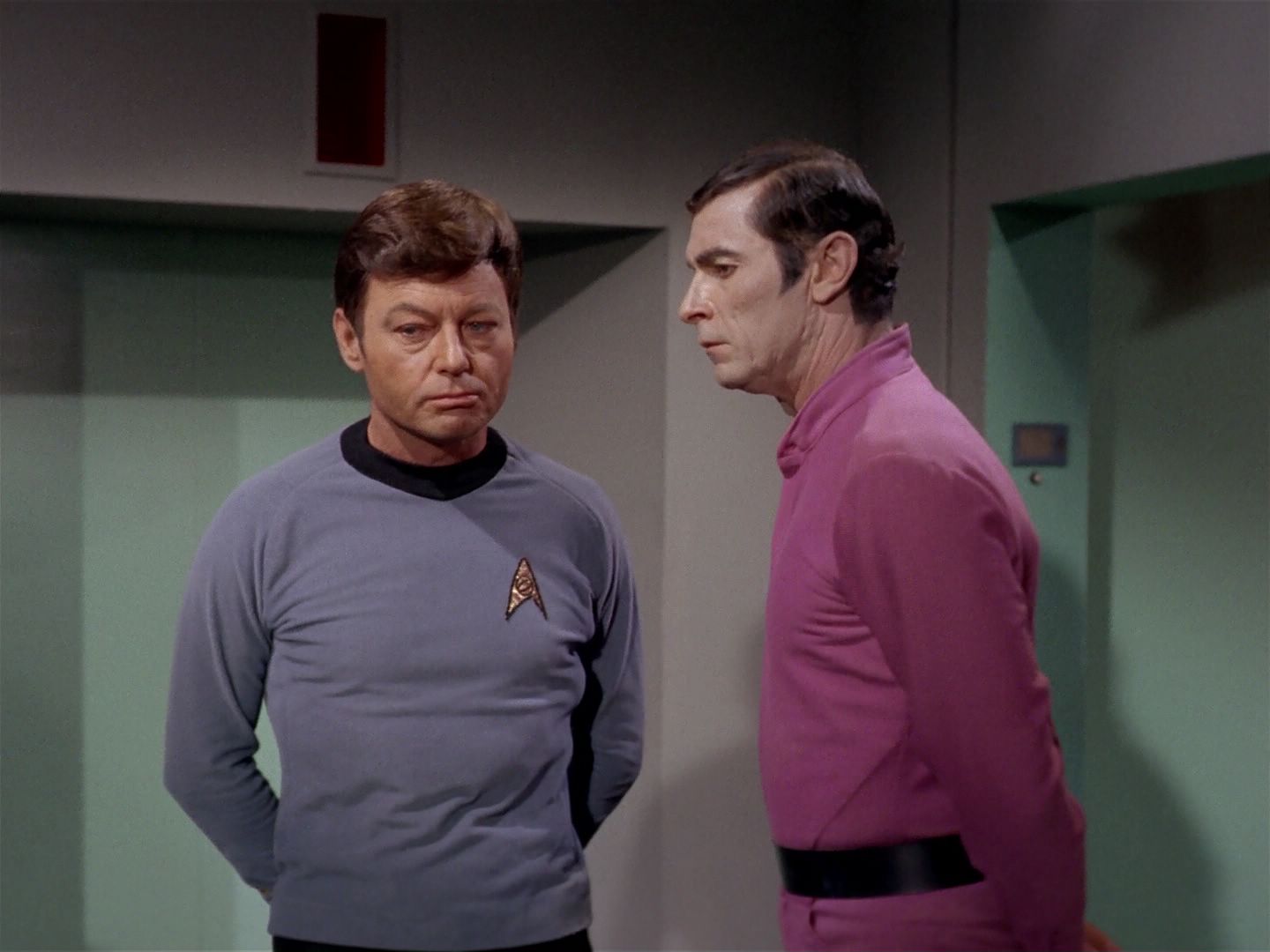 ariane179254_StarTrek_2x22_ByAnyOtherName_1323.jpg
