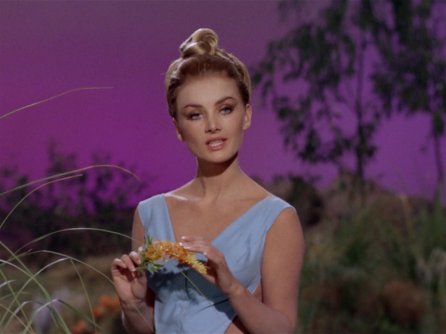 ariane179254_StarTrek_2x22_ByAnyOtherName_1372.jpg