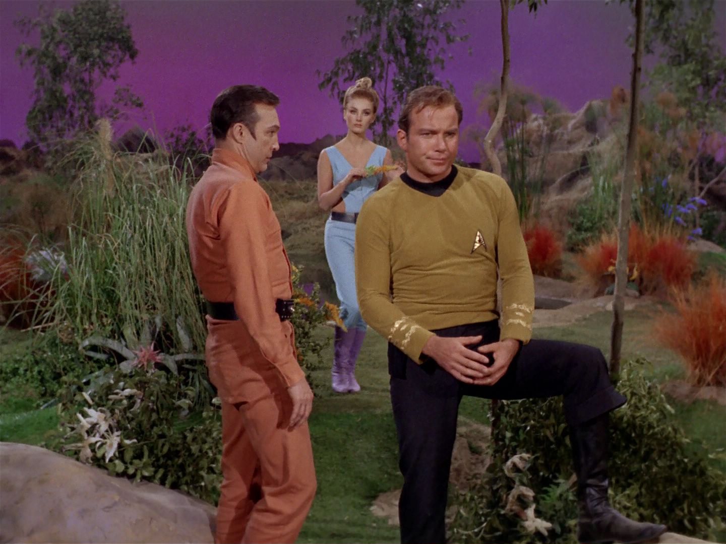 ariane179254_StarTrek_2x22_ByAnyOtherName_1381.jpg