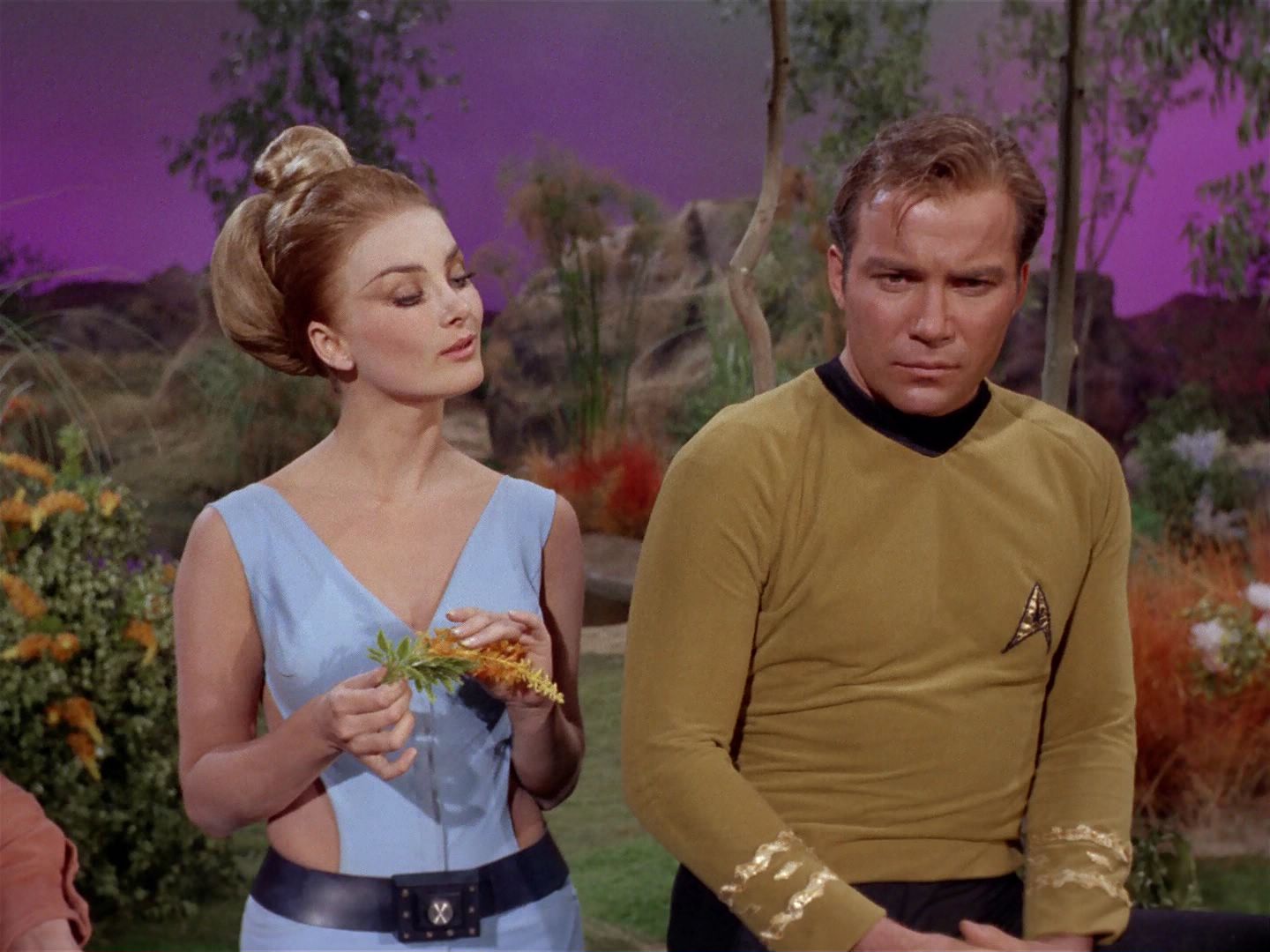 ariane179254_StarTrek_2x22_ByAnyOtherName_1397.jpg