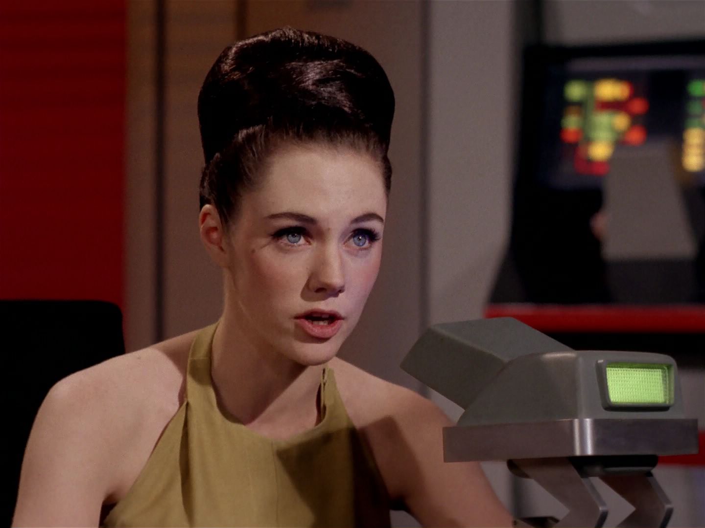 ariane179254_StarTrek_2x22_ByAnyOtherName_1449.jpg