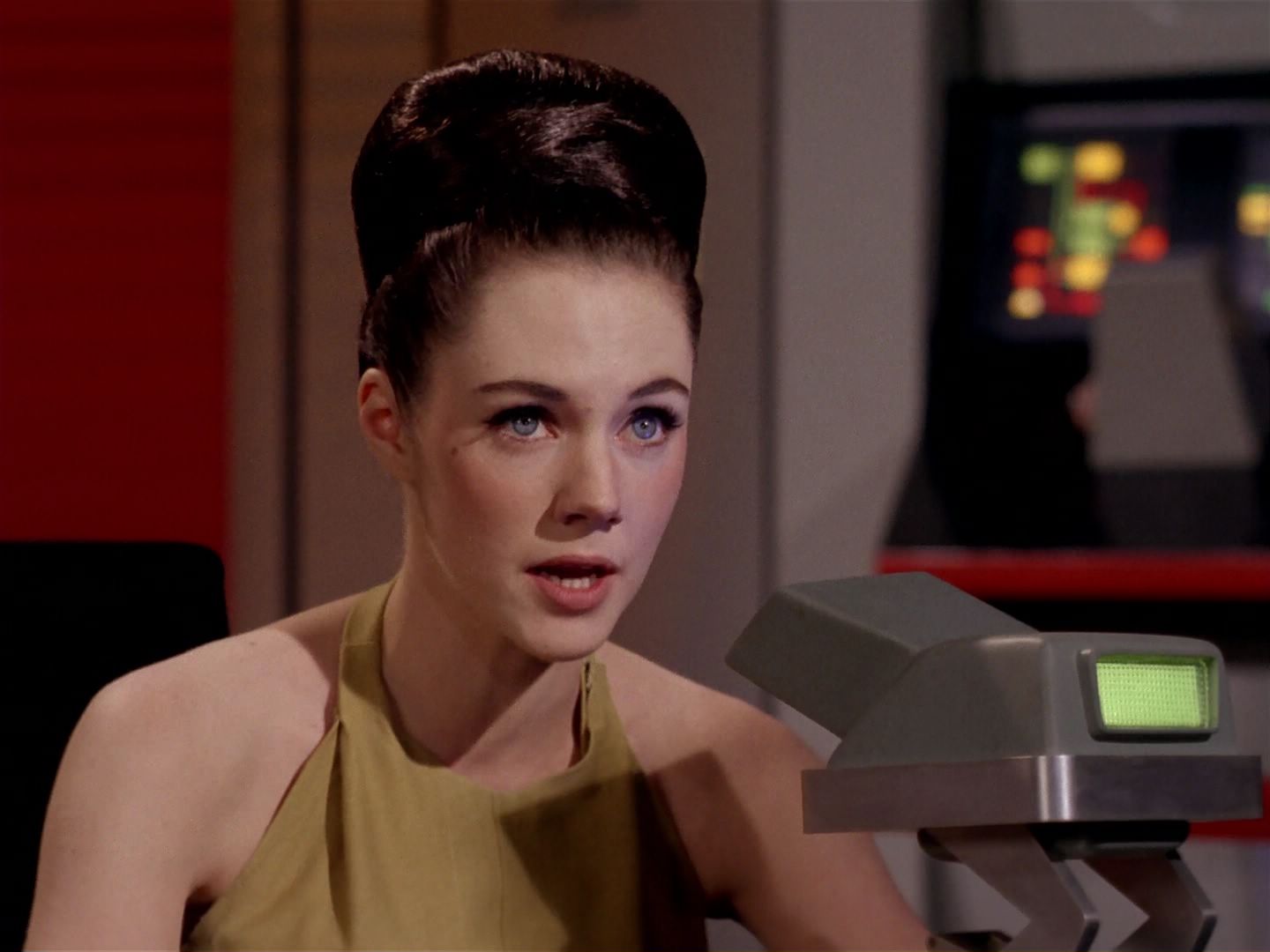 ariane179254_StarTrek_2x22_ByAnyOtherName_1451.jpg