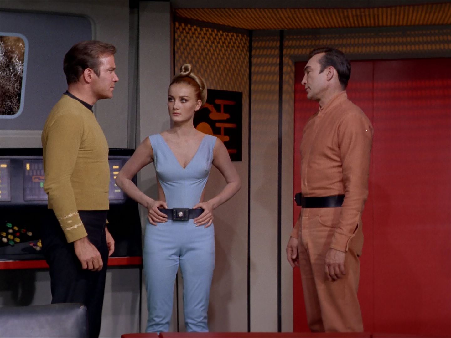 ariane179254_StarTrek_2x22_ByAnyOtherName_1467.jpg