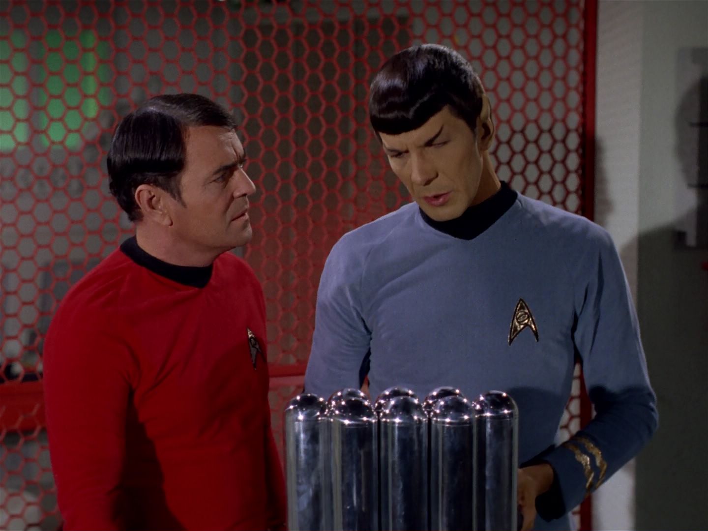 ariane179254_StarTrek_2x22_ByAnyOtherName_1508.jpg