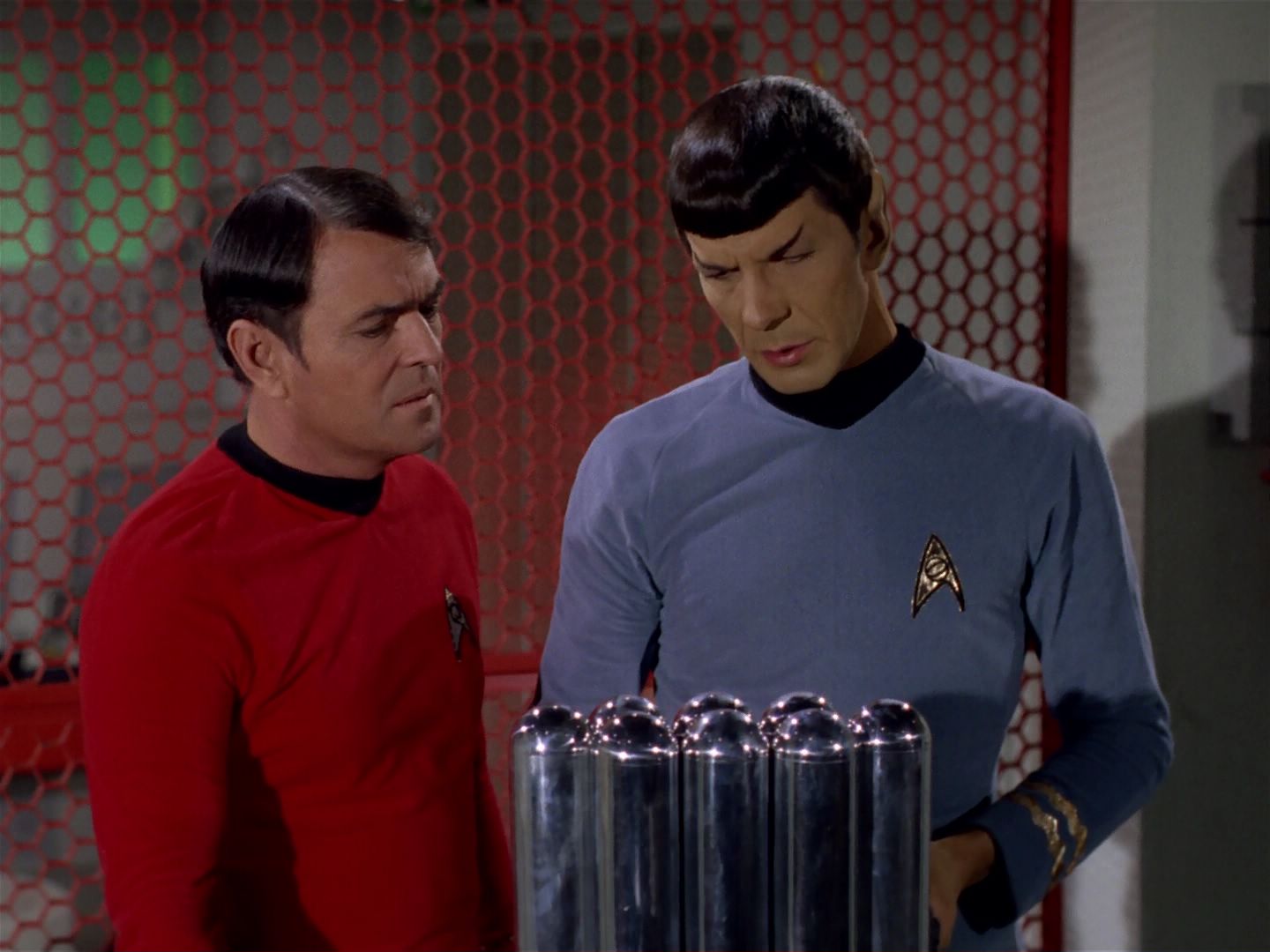 ariane179254_StarTrek_2x22_ByAnyOtherName_1509.jpg