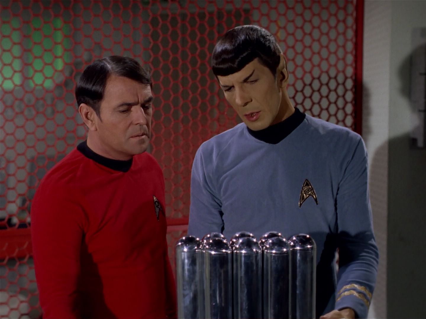 ariane179254_StarTrek_2x22_ByAnyOtherName_1515.jpg