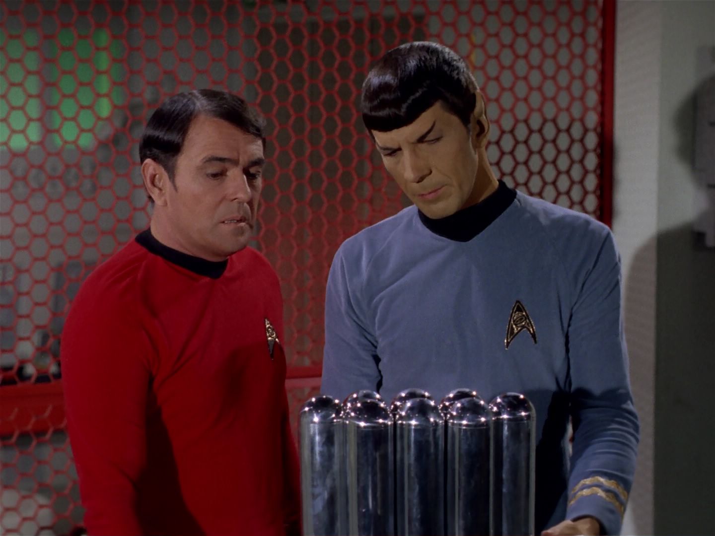 ariane179254_StarTrek_2x22_ByAnyOtherName_1518.jpg