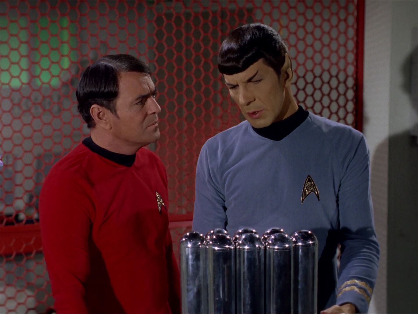 ariane179254_StarTrek_2x22_ByAnyOtherName_1527.jpg