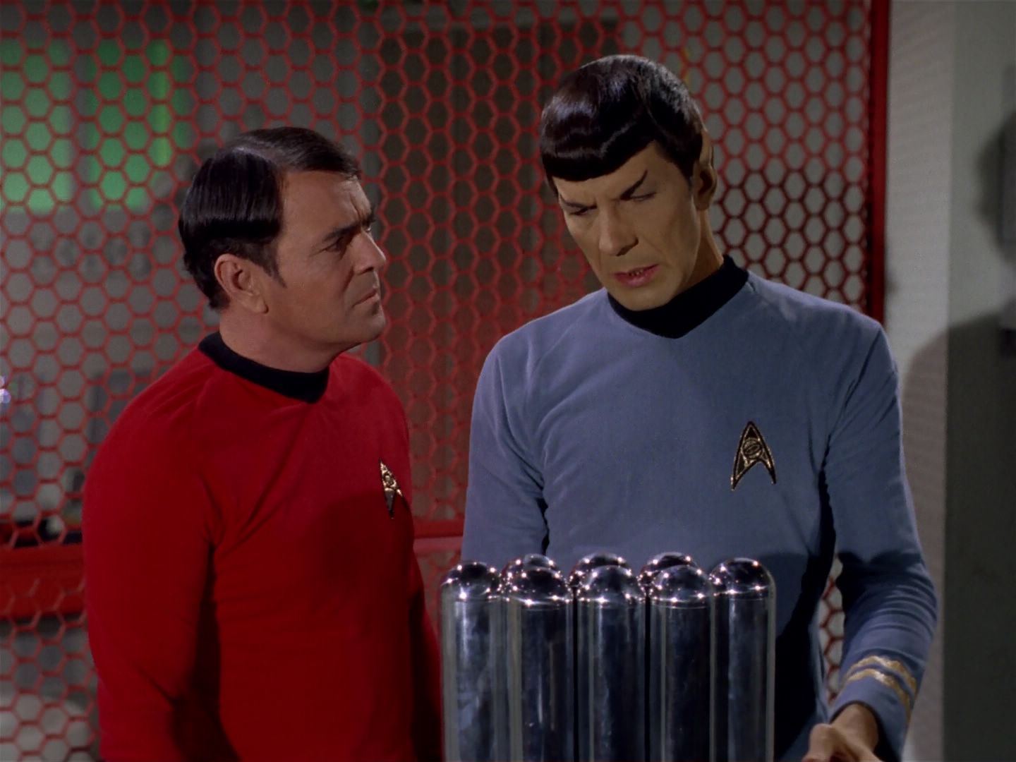 ariane179254_StarTrek_2x22_ByAnyOtherName_1530.jpg
