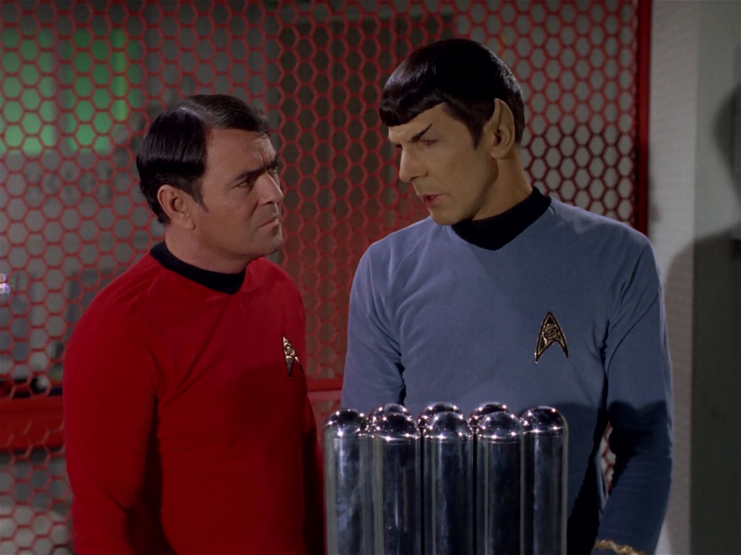 ariane179254_StarTrek_2x22_ByAnyOtherName_1538.jpg