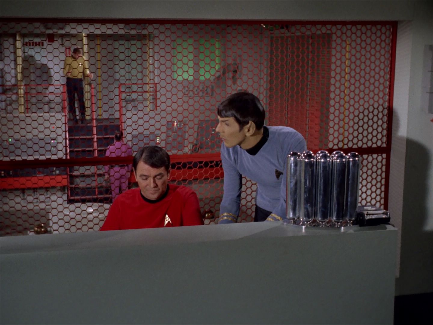 ariane179254_StarTrek_2x22_ByAnyOtherName_1554.jpg