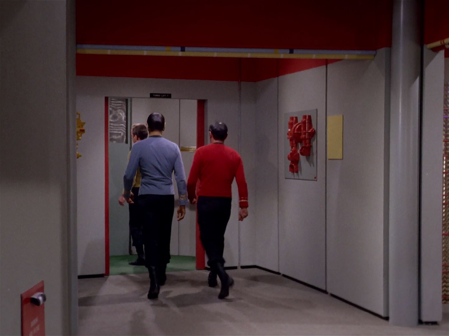 ariane179254_StarTrek_2x22_ByAnyOtherName_1565.jpg