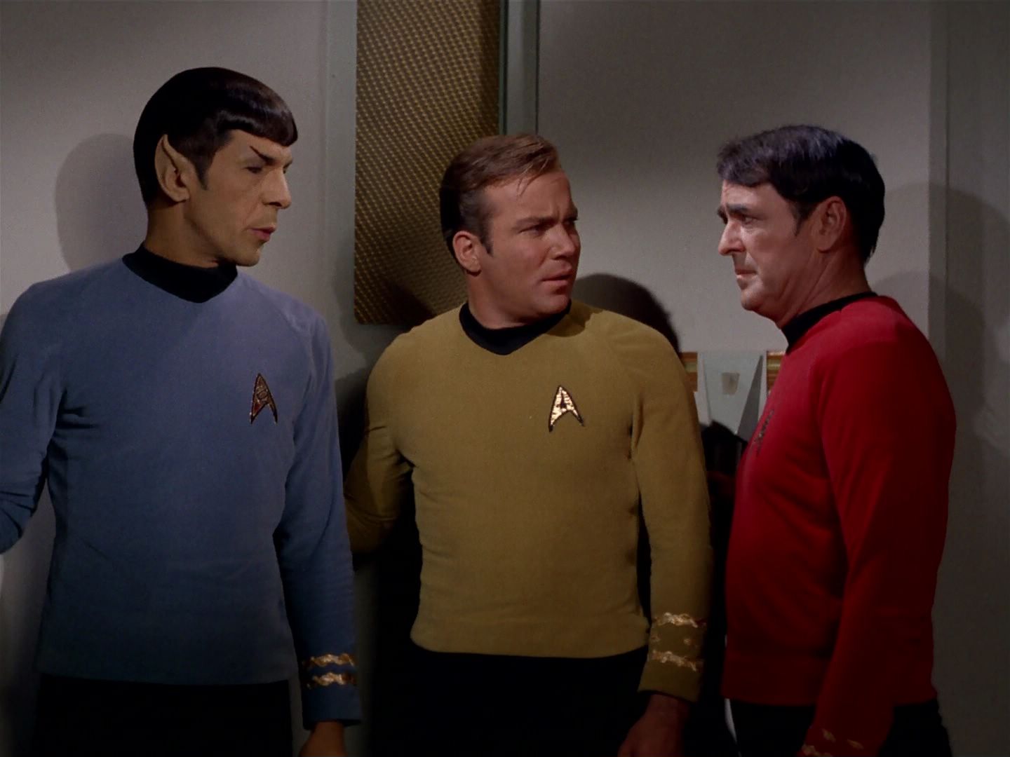 ariane179254_StarTrek_2x22_ByAnyOtherName_1604.jpg