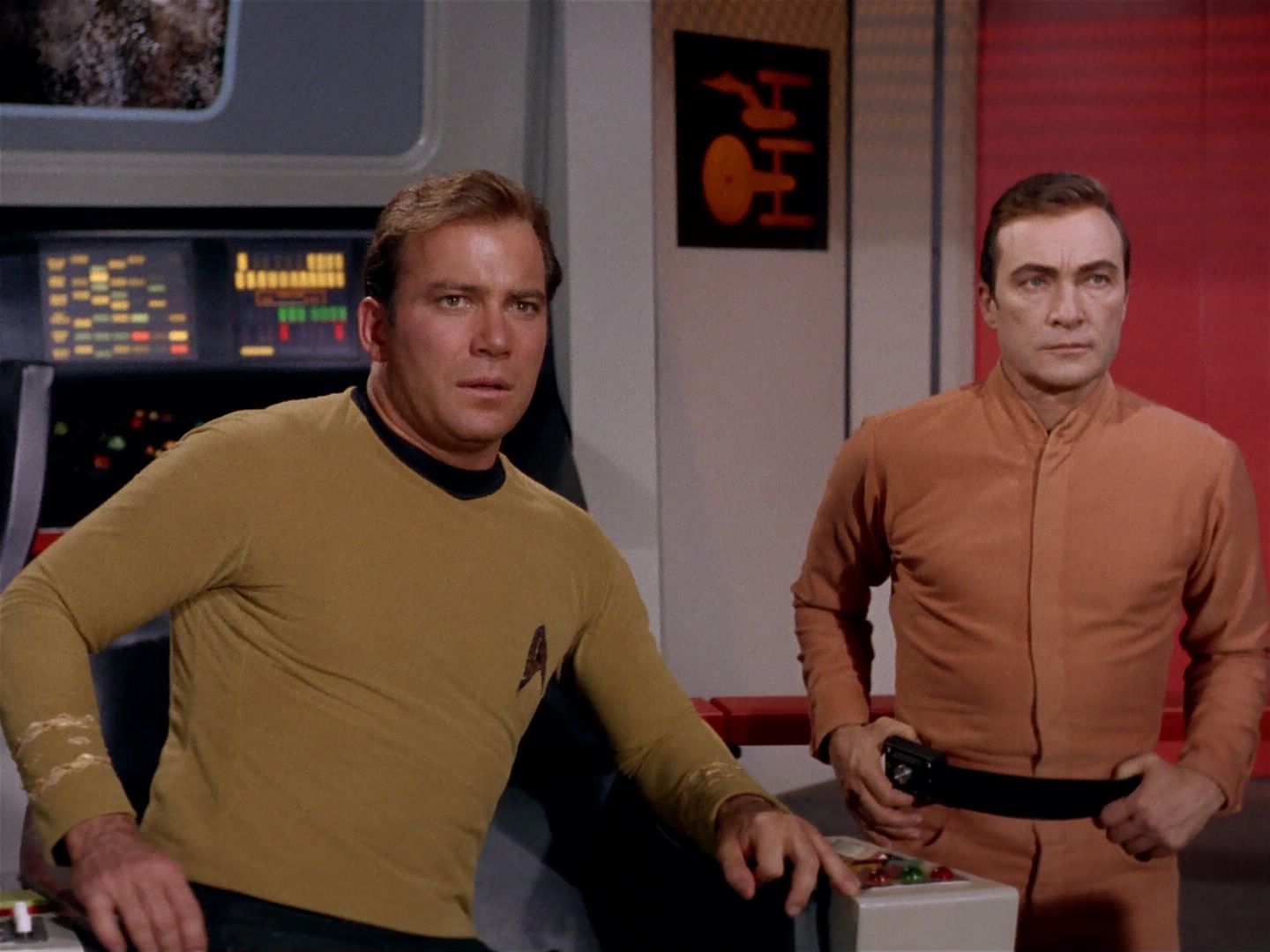 ariane179254_StarTrek_2x22_ByAnyOtherName_1633.jpg