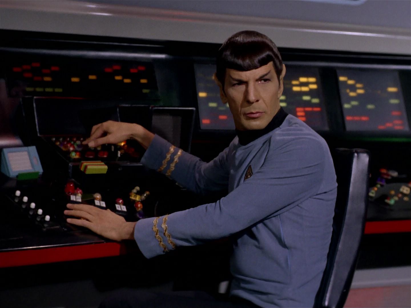 ariane179254_StarTrek_2x22_ByAnyOtherName_1636.jpg
