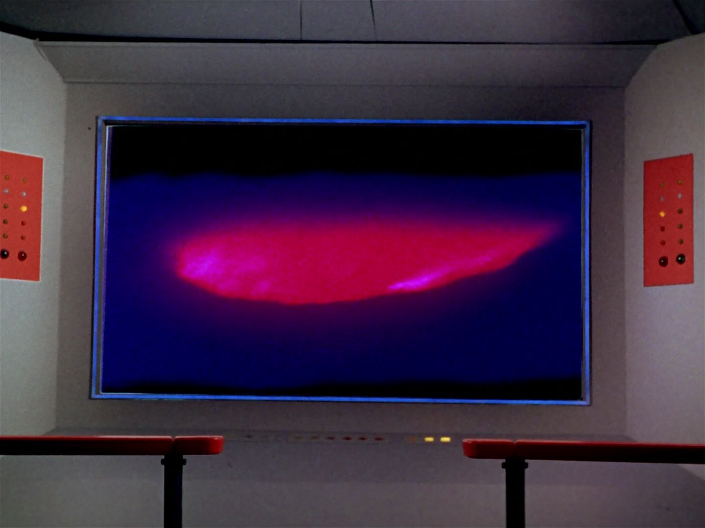 ariane179254_StarTrek_2x22_ByAnyOtherName_1641.jpg