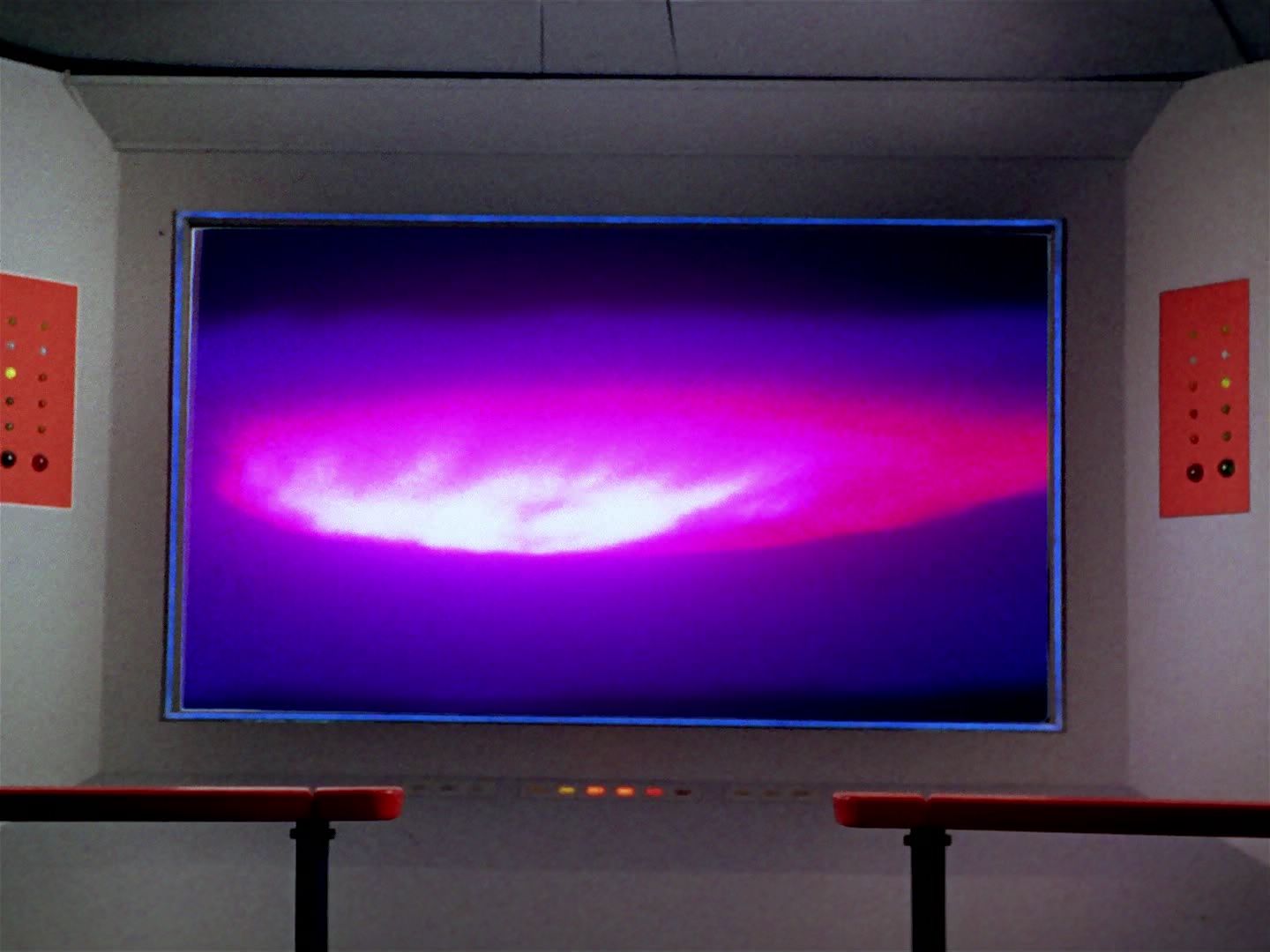 ariane179254_StarTrek_2x22_ByAnyOtherName_1644.jpg