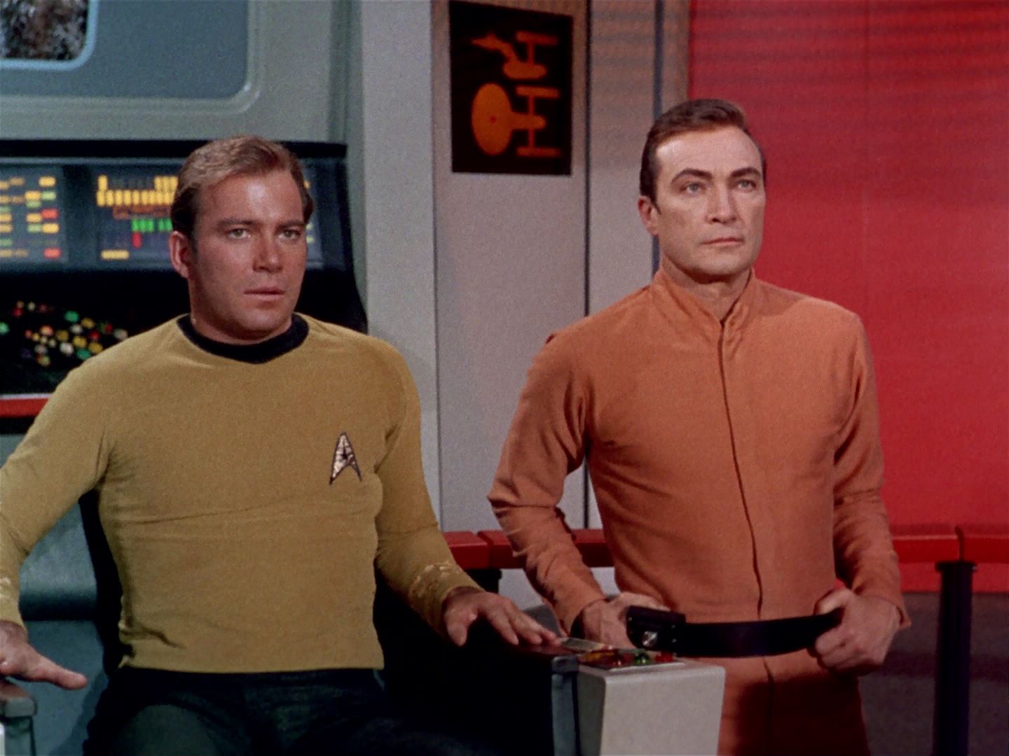ariane179254_StarTrek_2x22_ByAnyOtherName_1658.jpg