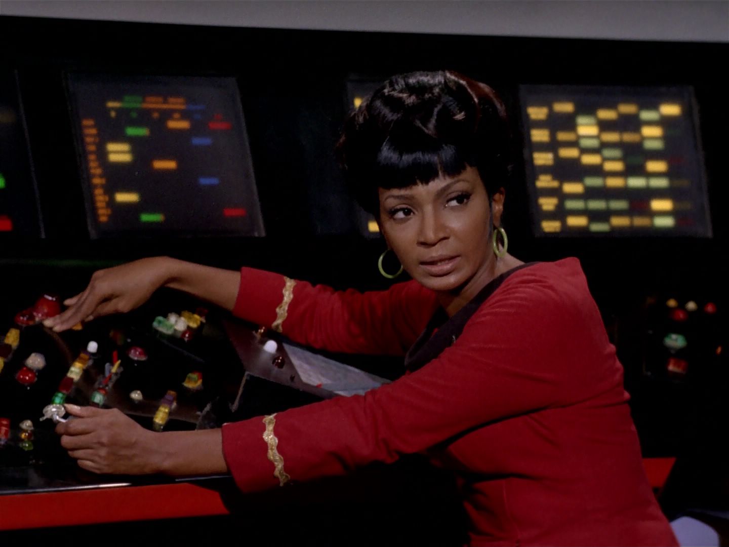 ariane179254_StarTrek_2x22_ByAnyOtherName_1782.jpg
