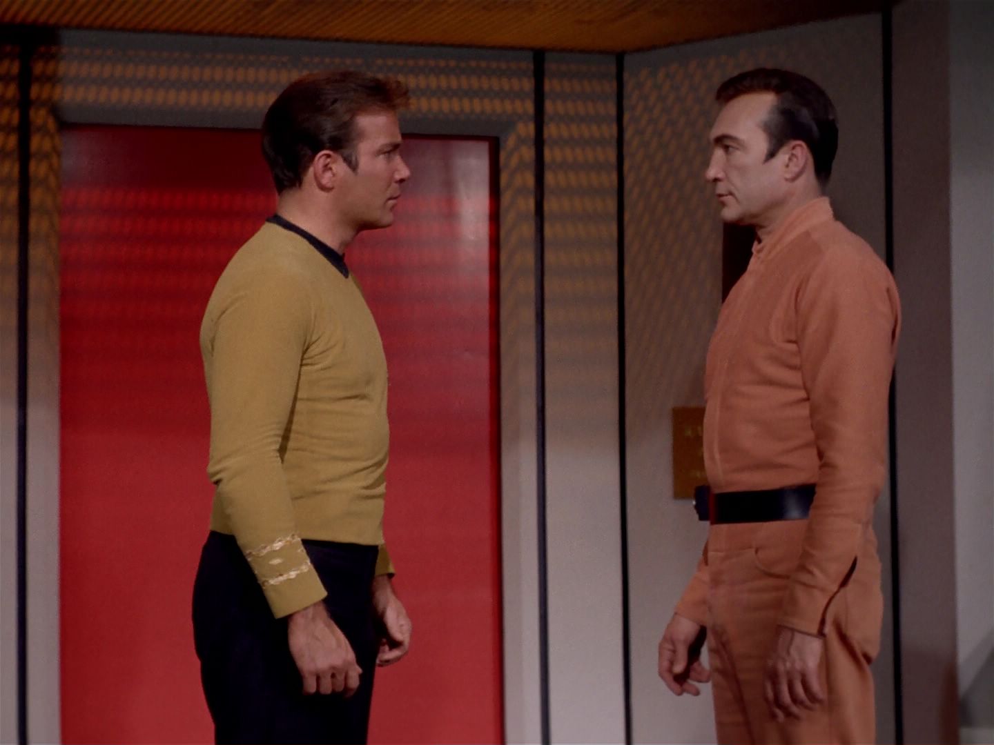 ariane179254_StarTrek_2x22_ByAnyOtherName_1836.jpg