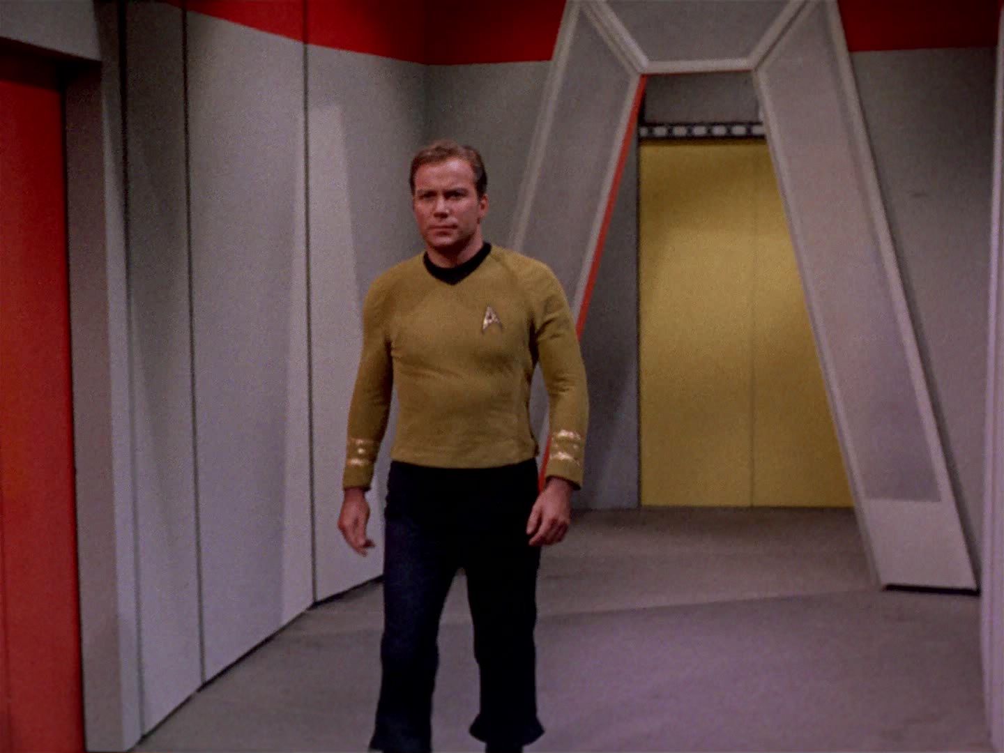 ariane179254_StarTrek_2x22_ByAnyOtherName_1913.jpg