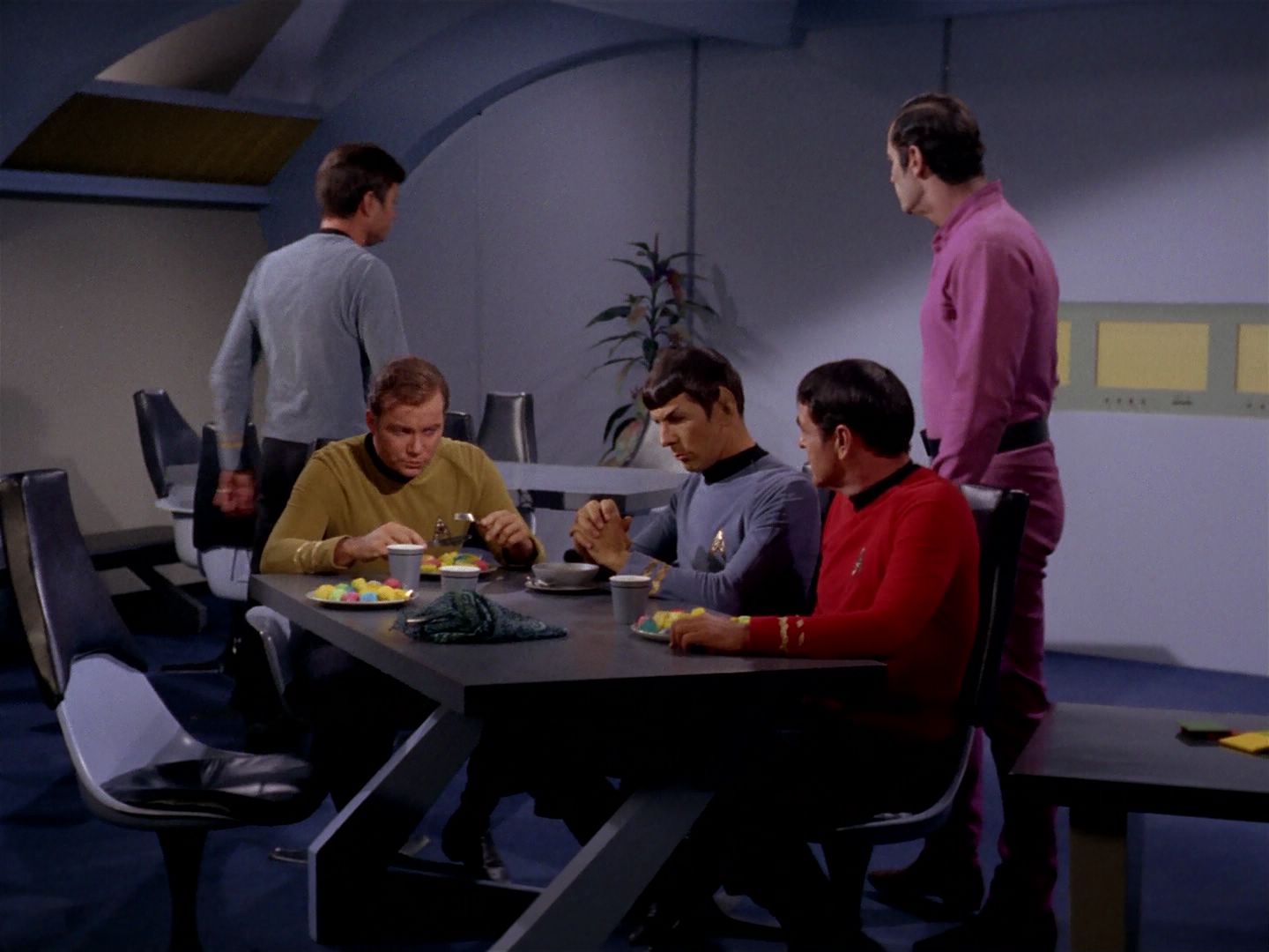 ariane179254_StarTrek_2x22_ByAnyOtherName_2027.jpg