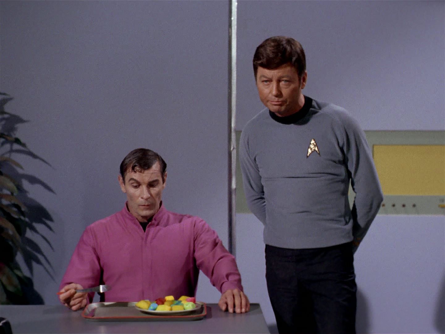 ariane179254_StarTrek_2x22_ByAnyOtherName_2083.jpg