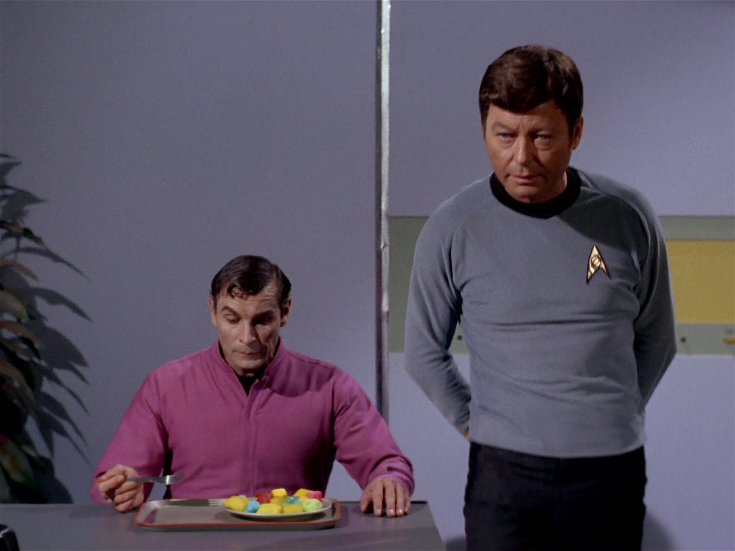 ariane179254_StarTrek_2x22_ByAnyOtherName_2084.jpg