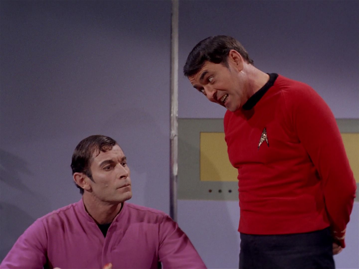 ariane179254_StarTrek_2x22_ByAnyOtherName_2187.jpg