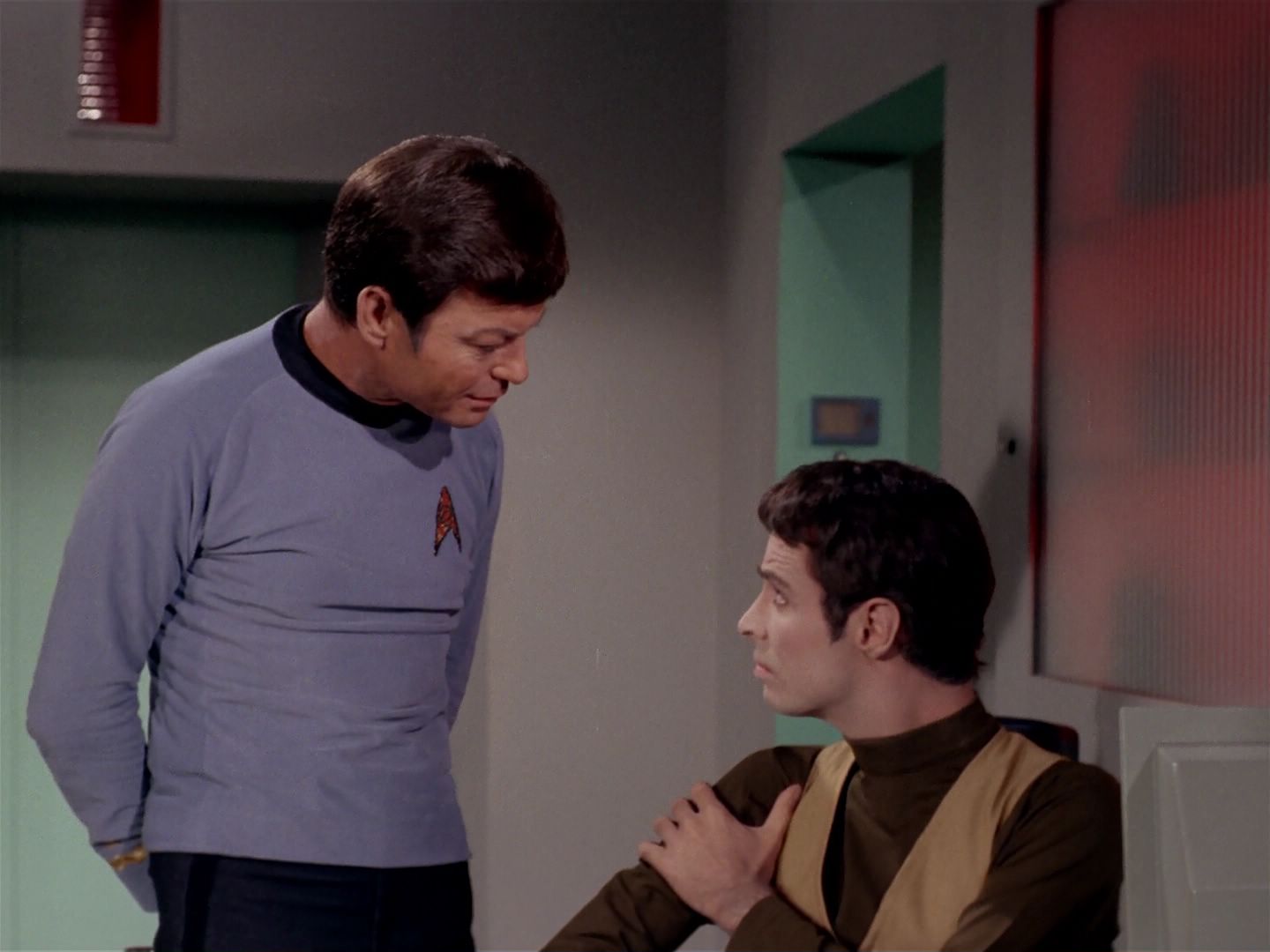 ariane179254_StarTrek_2x22_ByAnyOtherName_2224.jpg