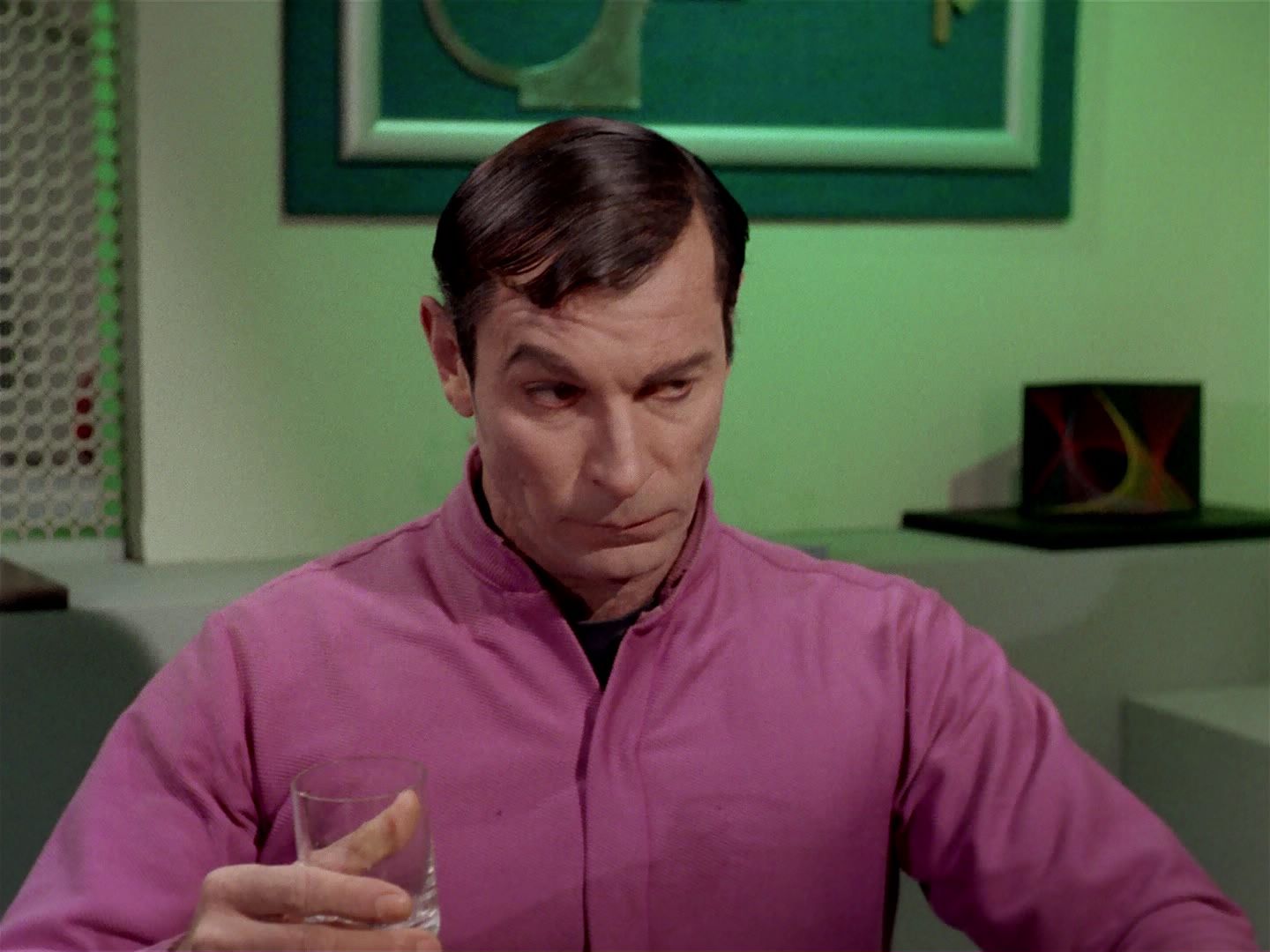 ariane179254_StarTrek_2x22_ByAnyOtherName_2231.jpg