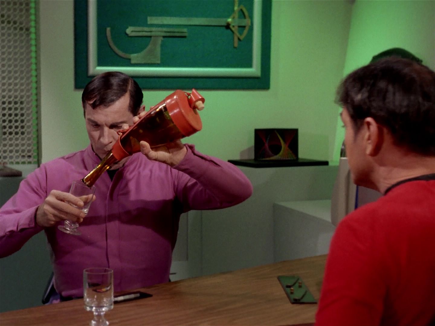 ariane179254_StarTrek_2x22_ByAnyOtherName_2236.jpg