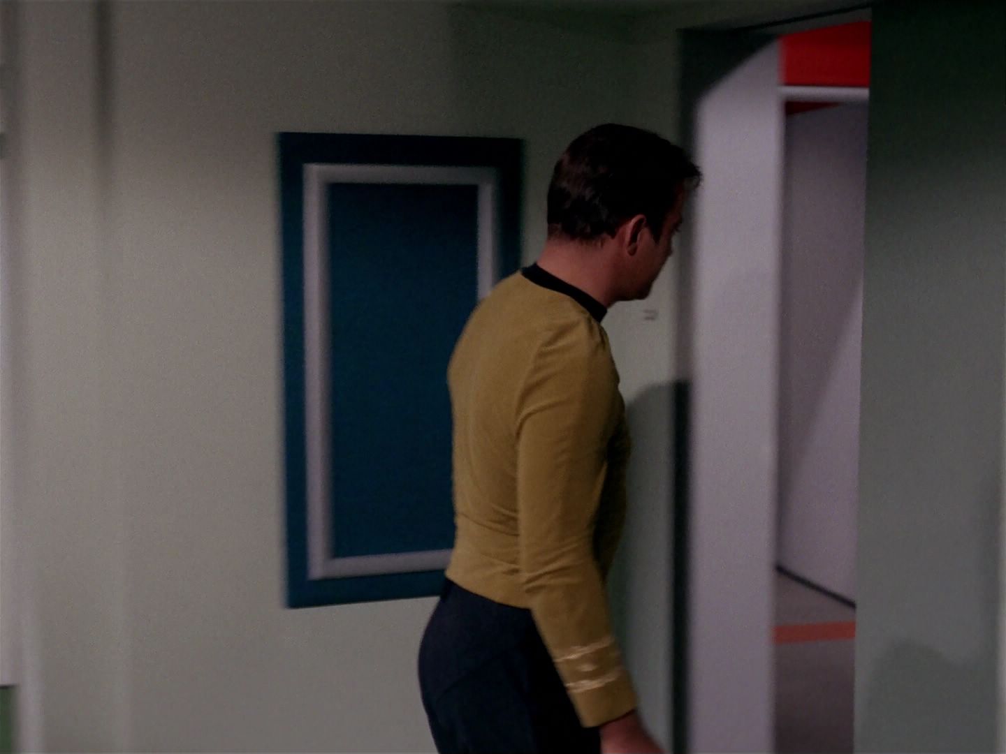 ariane179254_StarTrek_2x22_ByAnyOtherName_2386.jpg