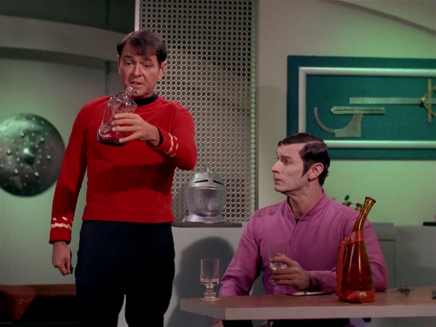 ariane179254_StarTrek_2x22_ByAnyOtherName_2429.jpg