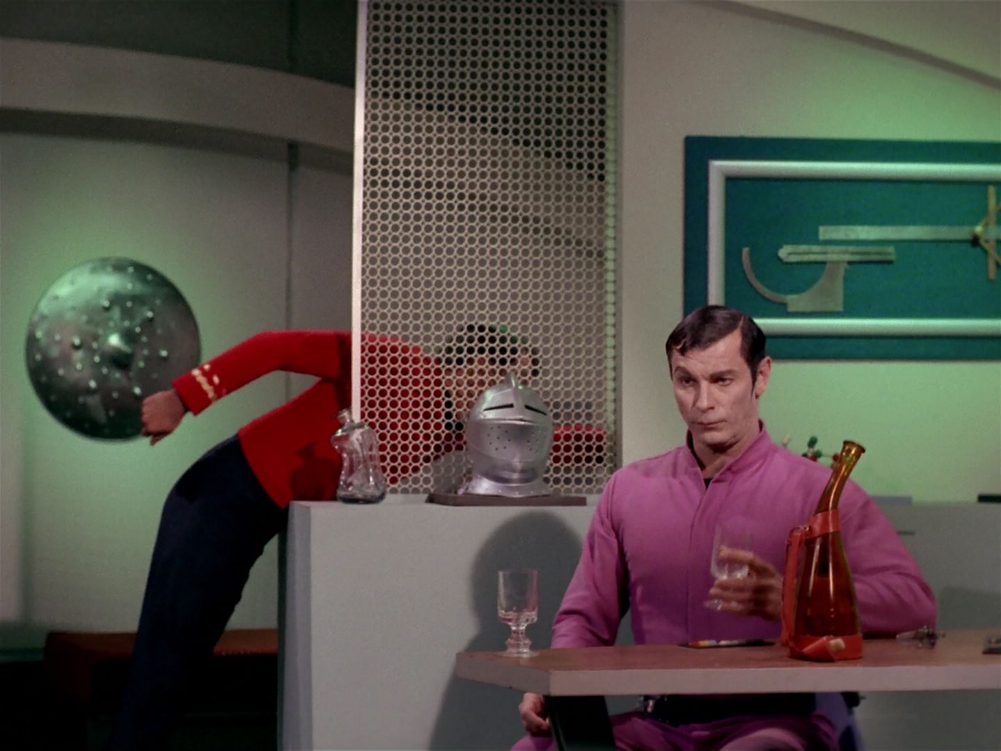 ariane179254_StarTrek_2x22_ByAnyOtherName_2522.jpg